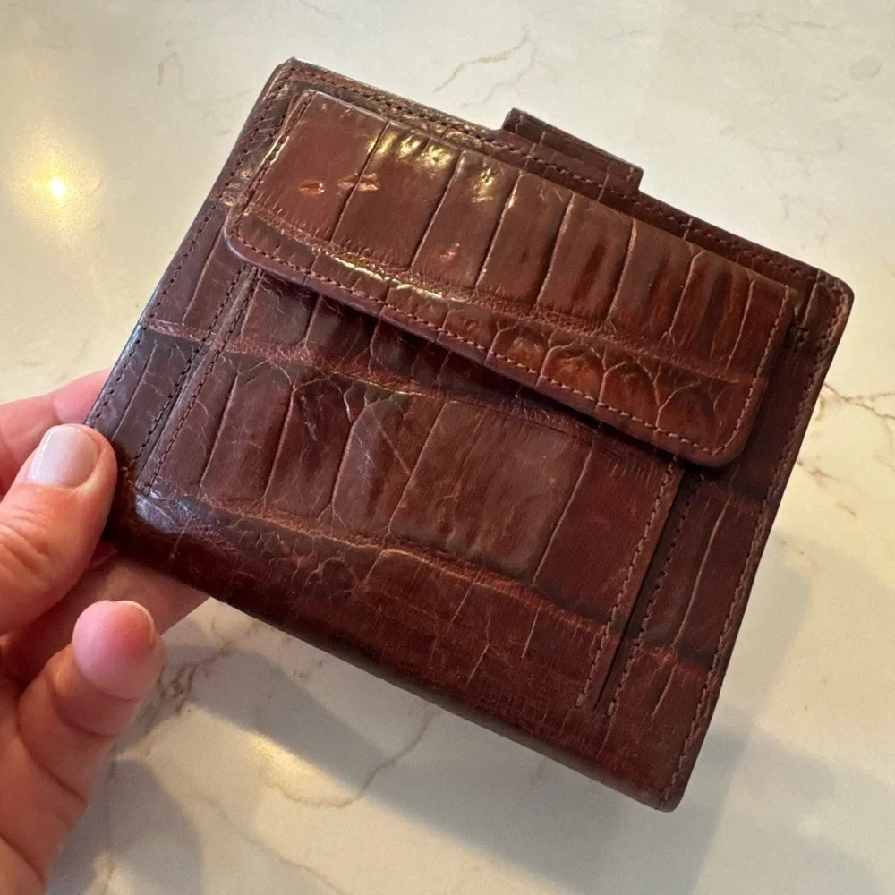 Our World by Leegin Brown Woven Leather Wallet with Coin Purse Silver Close